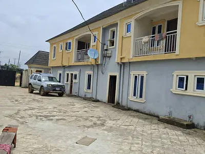10 Flats of 2 Bedroom — Bayeku, Igbogbo, Igbogbo, Ikorodu, Lagos