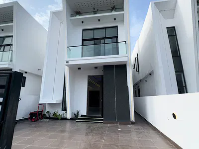 4 Bedroom Detached Duplex — Lekki, Lagos
