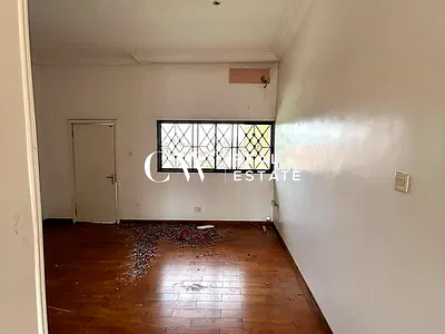 7 Bedroom Semi-Detached Duplex — Ikoyi, Lagos