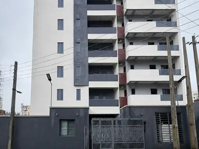 Spacious 2 Bedroom Flat with Swimming Pool and Gym — Lekki, Lagos