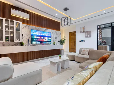 Luxury 2 Bedroom Apartment with Swimming Pool and Gymnasium — Lekki, Lagos