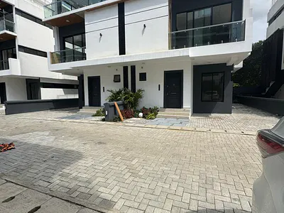 4 Bedroom Semi-Detached House with BQ — Ikoyi, Lagos