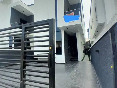 5 Bedroom Detached Duplex with Swimming Pool — Ajuwe, Lekki, Lagos