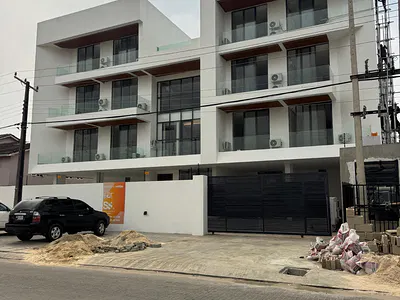 1 Bedroom Apartment — Lekki Phase 1, (Right Side) Lagos, Lekki Phase 1, Lekki, Lagos