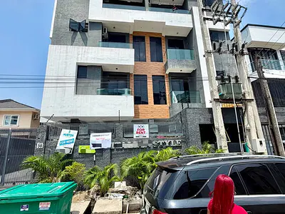 2 Bedroom Luxurious Apartment — Lekki, Lagos