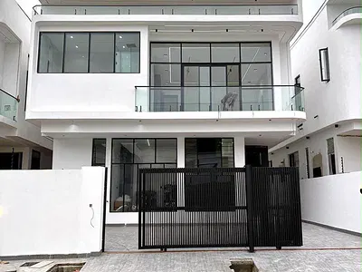 Elegant 4 Bedroom Fully Detached with BQ — Lekki, Lagos