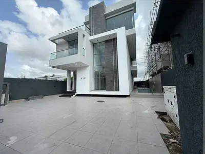 5 Bedroom Detached Duplex — Ikoyi, Lagos