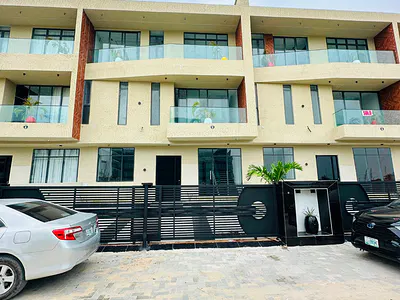 Well Built 5 Bedroom Smart Self Compound Spacious Terrace Duplex — Lekki, Lagos