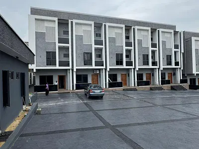 4 Bedroom Terraced Duplex — Magodo, Lagos