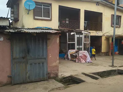 6 Bedroom House — Off John Ologbo Street, Ikeja, Lagos