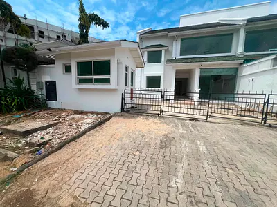 Beautiful Commercial 5bedroom Duplex — Lekki, Lagos