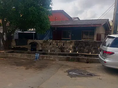 4 Bedroom Bungalow with 2bedroom Bungalow — Off Adeniran Ogunsanya, Surulere, Lagos