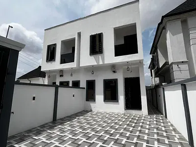 4 Bedroom Semi-Detached Duplex — Yaba, Lagos