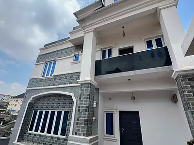 Ultra-Modern 6-Bedroom Duplex with BQ — Guzape District, Abuja