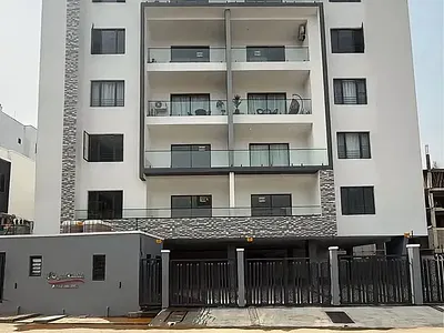 Fully Serviced 2 Bedroom Apartment with BQ, Pool, Gym & Elevator — Freedom Way, Lekki Phase 1, Lekki, Lagos
