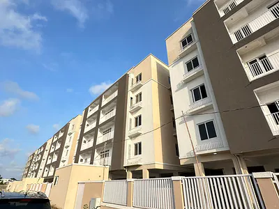 Luxury 2 Bedrooms Flat with BQ — Osapa, Lekki, Lagos