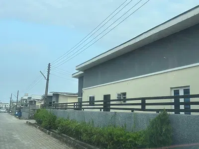 Beautiful Interior Finish 3-Bedroom Fully Detached Bungalow. — Richland Estate, Video Available, Shapati, Ibeju Lekki, Lagos