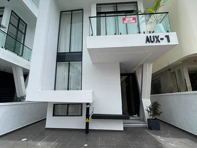 5 Bedroom Detached Duplex with Swimming Pool — Orchid, Lekki, Lagos
