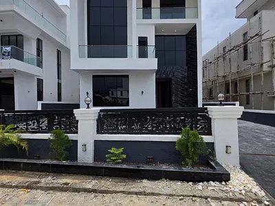 5 Bedroom Fully Detached Duplex — Ikota, Lekki, Lagos