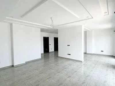 4 Bedroom Apartment with Elevator — Ikoyi, Lagos
