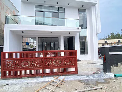 5 Bedroom Fully Detached Duplex with Swimming Pool — Lekki, Lagos