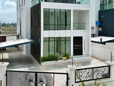 5 Bedroom Detached Duplex with Cinema, Pool, Pentfloor — Lekki, Lagos