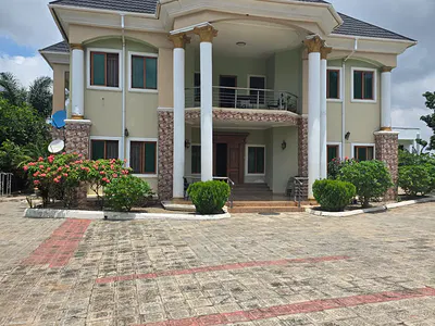 A Detached Duplex with Maxi Room Sizes — Off Edwin Clarck Crescent, Guzape District, Abuja
