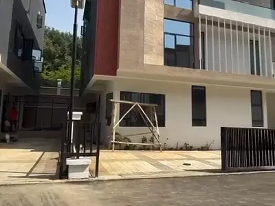 Newly Built 6 Bedroom Detached Duplex with BQ — Katampe Extension, Katampe, Abuja