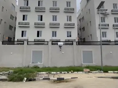 Brand New 2 Bedroom Apartment with Swimming Pool, Gym, Elevator — Lekki, Lagos