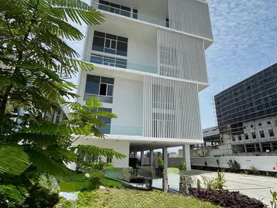 Office Space — If You’re Looking for a Large Space in a Highly Commercial District, Lekki Phase 1, Lekki, Lagos