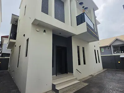 5 Bedroom Detached Duplex with BQ — Ikeja, Lagos