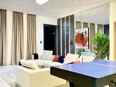 Brand New 3 Bedroom Smart with 2 Balconies, Swimming Pool Gym — Lekki, Lagos