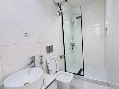 2 Bedroom Apartment with En-Suite Bedrooms — Lekki, Lagos