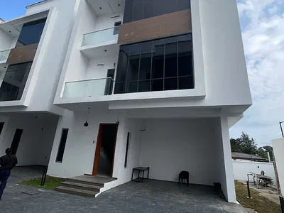 4 Bedroom Terraced Duplex — Lekki Phase 1, Lekki, Lagos