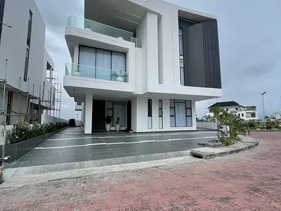 6 Bedroom Fully Detached Duplex — Osapa, Lekki, Lagos