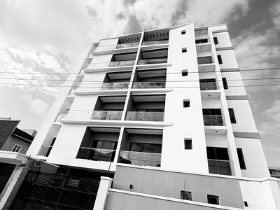 2 Bedroom Apartment with Gym and Pool — Lekki, Lagos