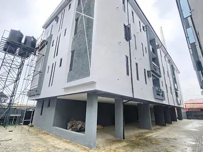 2 Bedroom Apartment in an Astate — Lekki, Lagos