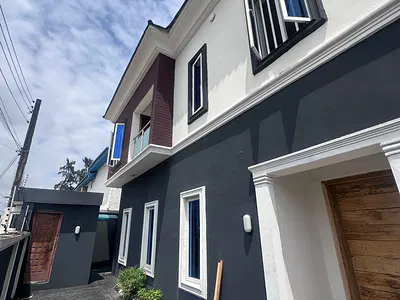5 Bedroom Fully Detached House — Lekki, Lagos