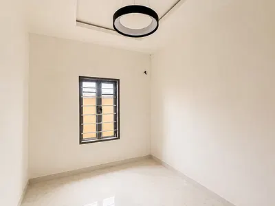 Executive Room Self-Contain — Bariga, Shomolu, Lagos