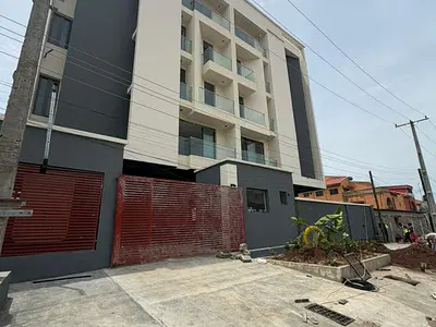 3 Bedroom Apartment with Gym, Elevator and Boys Quarters — Lekki, Lagos