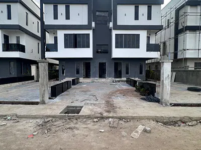 Spacious 4 Bedroom Semi-Detached Duplex — Lekki Phase 1, Lekki, Lagos