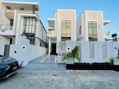 5 Bedroom Detached Duplex with BQ & Swimming Pool — Ajah, Lagos