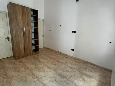 Beautiful Luxurious Juicy Share Apartment — Lekki, Lagos