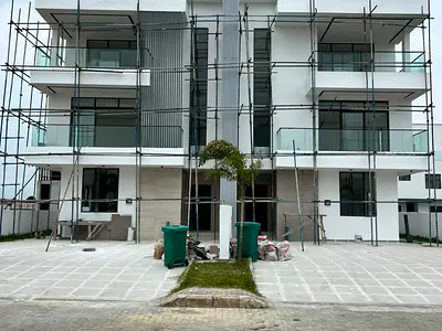 Premier 6 Bedroom Semi Detached Duplex + Pool, Gym, Cinema, BQ — Lekki, Lagos