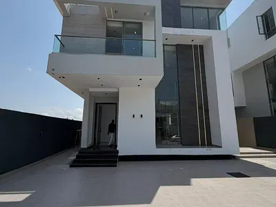 5 Bedroom Detached Duplex with Swimming Pool — Ikoyi, Lagos