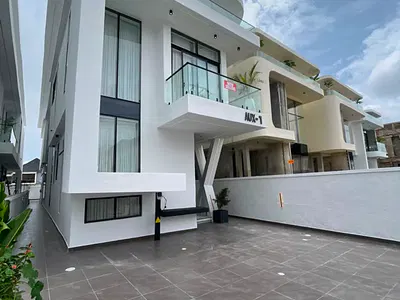 Contemporary 5 Bedroom Fully Detached Duplex + BQ, Swimming Pool — Lekki, Lagos