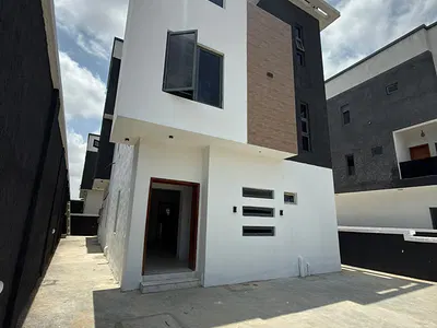 Newly Built 5 Bedroom Detached Duplex with BQ — Gbagada, Lagos