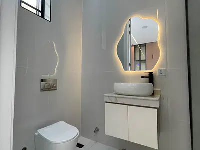 Luxury 5 Bedroom Detached Duplex with Excellent Facilities — Lekki, Lagos
