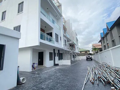4-Bedroom Terraced Duplex with Swimming Pool — Off Admiralty Way, Lekki Phase 1, Lekki, Lagos