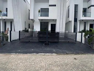 5 Bedroom Detached Duplex with Exquisite Finish Within an Estate — Lekki, Lagos